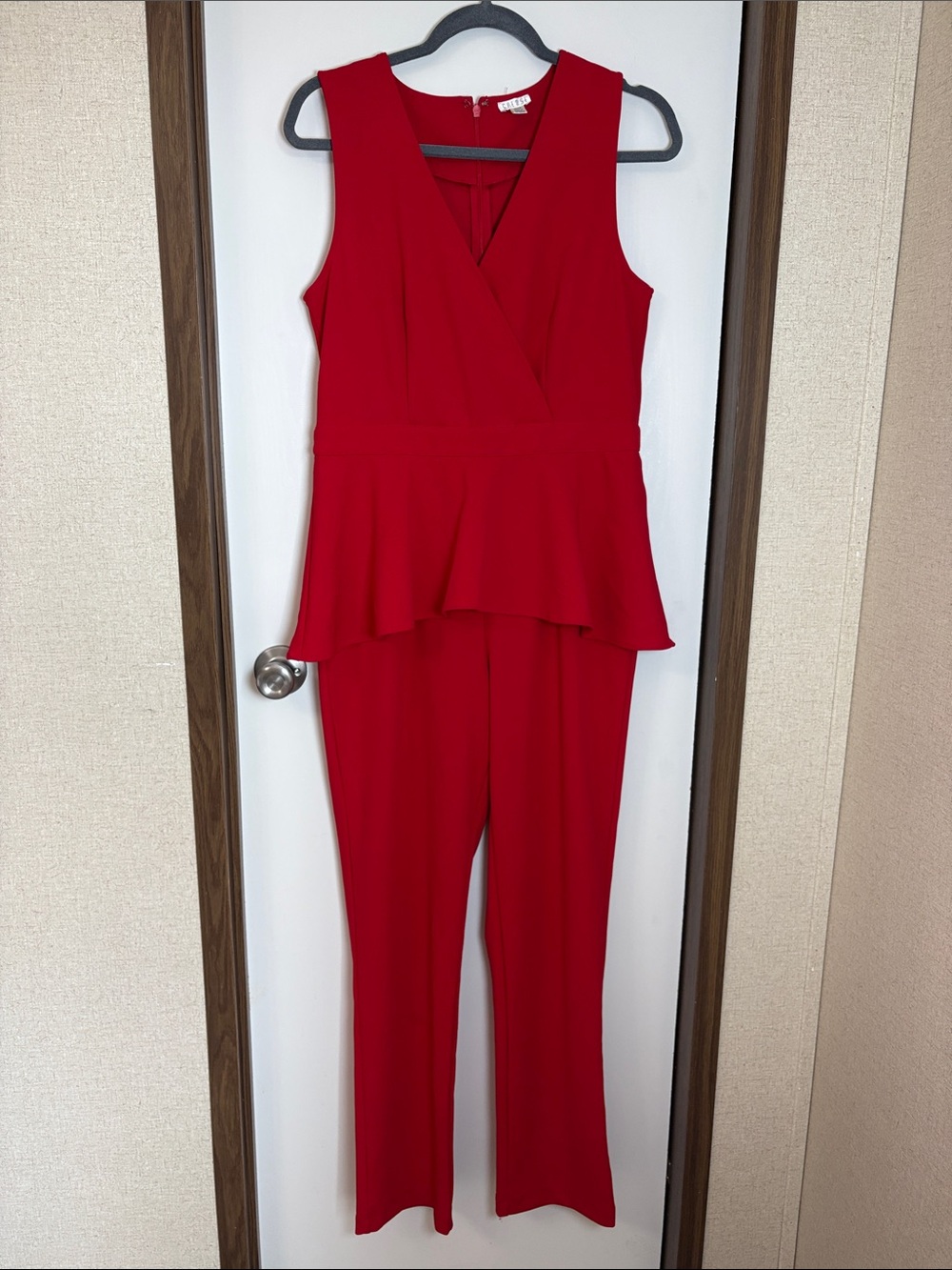 Spense Womens Red Peplum Jumpsuit 10 Wrap V Neck Business Chic Cocktail Party